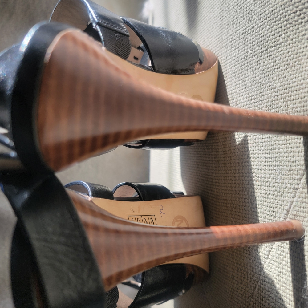 Black Leather High Heel Sandals - Picture 3 of 5